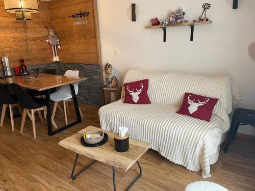 Appartement 6 pers les Orres 1800 - Piscine chauffée Sauna