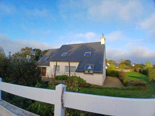 Maison avec jardin clos La Roche Jaudy
