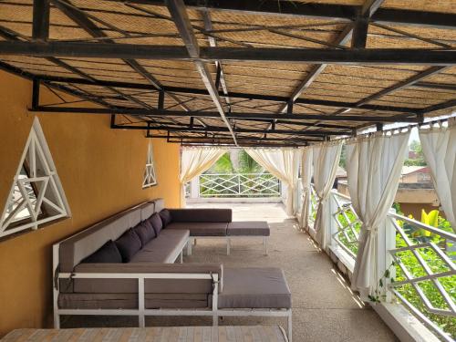 Ein Sitzbereich in der Unterkunft Villa d'exception avec piscine privée
