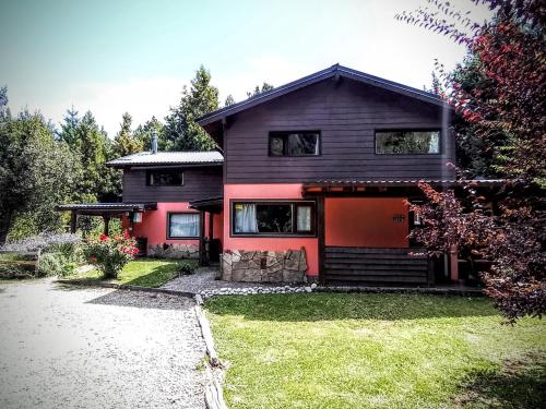 Budova, kde se chata nachází