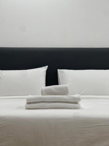 Postel nebo postele na pokoji v ubytování Lawson Inn