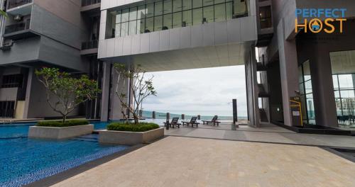 Piscina en o cerca de Imperio Residence Seafront by Perfect Host