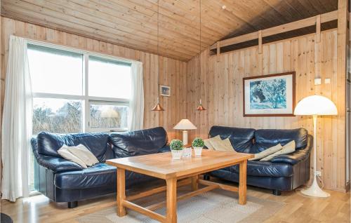Posezení v ubytování Holiday Home Indemarken Hjørring Iv