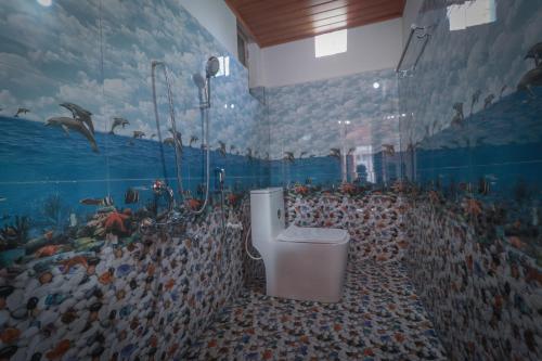 Fotografie z fotogalerie ubytování Flintstone Home v destinaci Kushalnagar