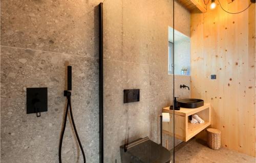 Bilik mandi di Villa Terra Motovun
