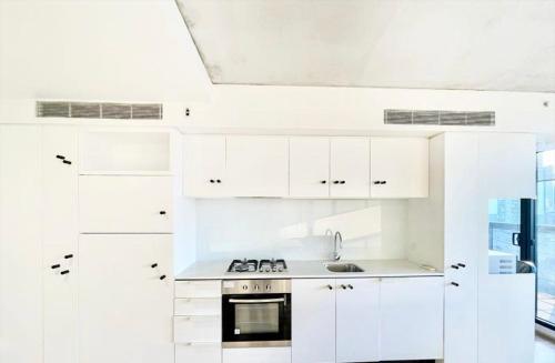 Фотография из галереи Guild в Мельбурне