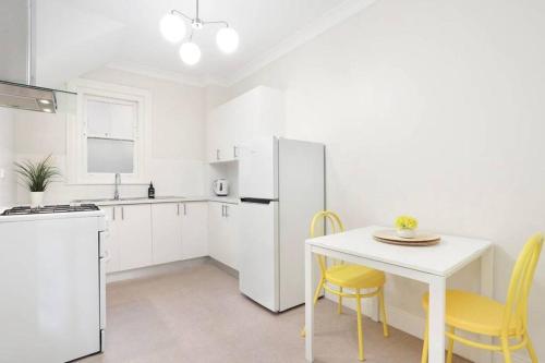 Η κουζίνα ή μικρή κουζίνα στο Golden Dream