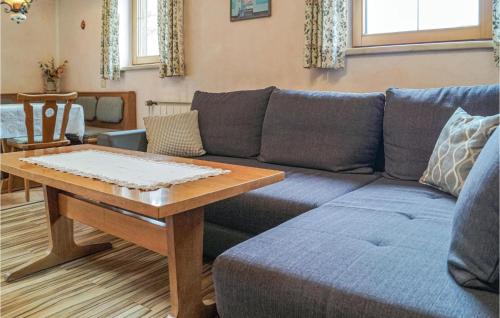 Χώρος καθιστικού στο Schoene Ferienwohnung-Fuegen