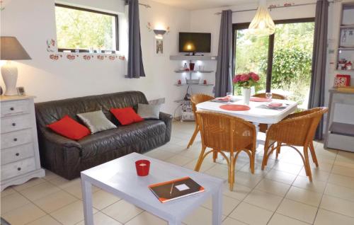 Gallery image of 1 Bedroom Amazing Home In Ectot L'auber in Ectot-lʼAuber