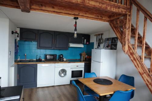 Au pied de l'étang LC Terre Occitane