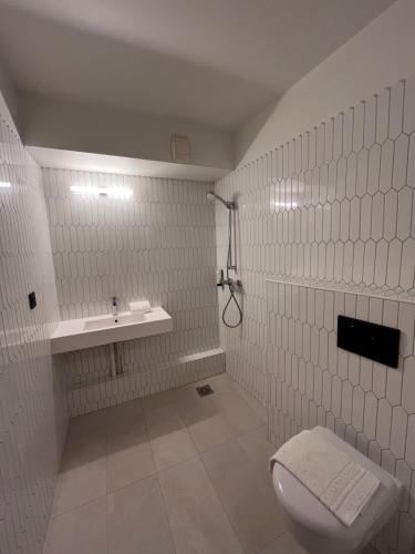 Koupelna v ubytování Appart'Hôtel Lauréades Clermont-Ferrand Centre Jaude