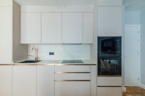 Cervantes Luxury Apartment photo 11