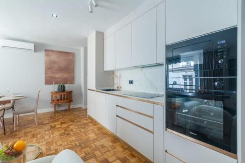 Cervantes Luxury Apartment photo 13
