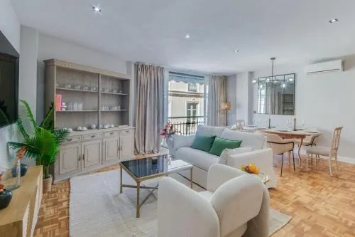 Cervantes Luxury Apartment photo 1
