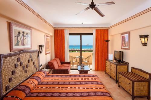 Postel nebo postele na pokoji v ubytování Hotel Riu Touareg - All Inclusive