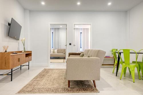 Beco Santa Emilia 2H, a Home in Madeira