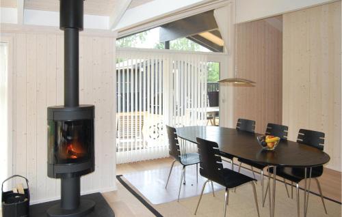 Fotografie z fotogalerie ubytování Holiday Home Lyngvej Glesborg Vi v destinaci Fjellerup