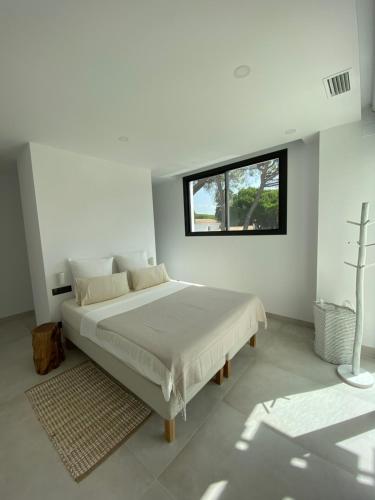 Mas del Cullou, moderne Villa in Andalusien, in der Nähe vom Meer