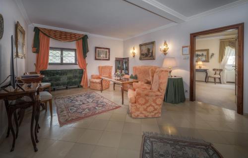 Ruang duduk di Hotel Schloss Dürnstein
