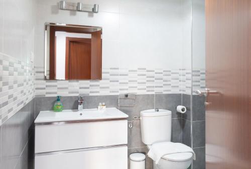 Koupelna v ubytování Stay U-nique Apartments Salitre