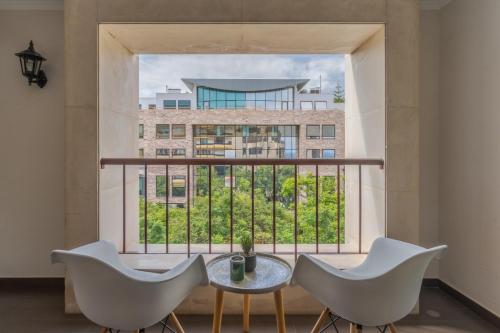 Stay In Avenue Arriaga 10, by Pausa H. Rentals