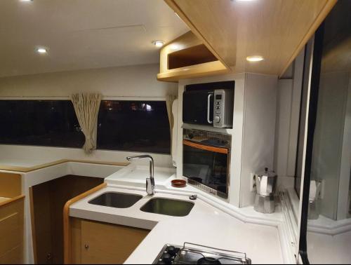 Photo de la galerie de l'établissement Catamarán y Velero I Centro de Ibiza, à Ibiza