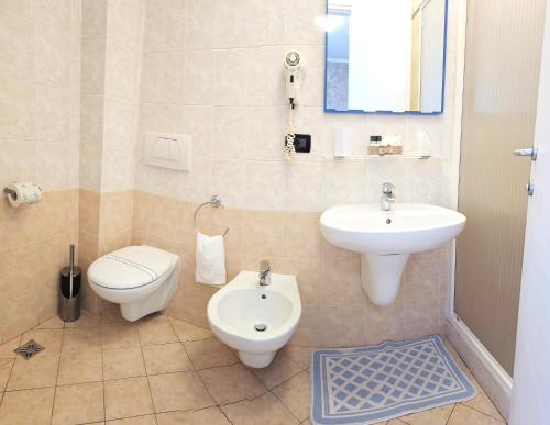 Bilik mandi di Residence Millennium