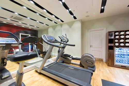 Fitnes oz. oprema za telovadbo v nastanitvi Thistle London Piccadilly