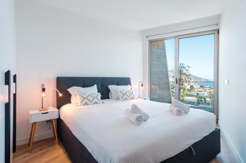 GuestReady - Elegant Madeira Retreat