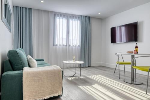 BSE15 Apartments 4L, a Home in Madeira