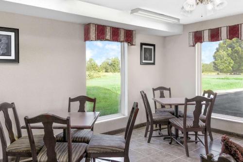 Posezení v ubytování Super 8 by Wyndham Whiteville