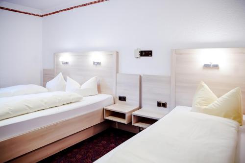 Postel nebo postele na pokoji v ubytování Smart Resorts B&B1 BB1 111