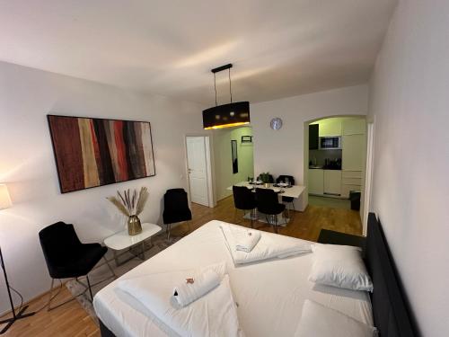 Cozy Three-Room Apartment 14