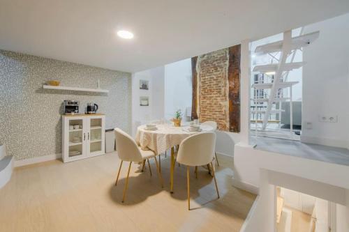 Luxury Apartment in the Center