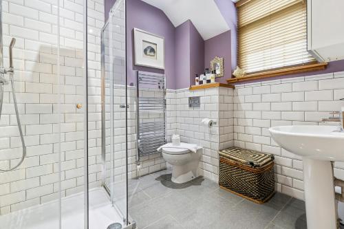 No 4 - Oak Tree Cottage - Pass the Keys photo 22