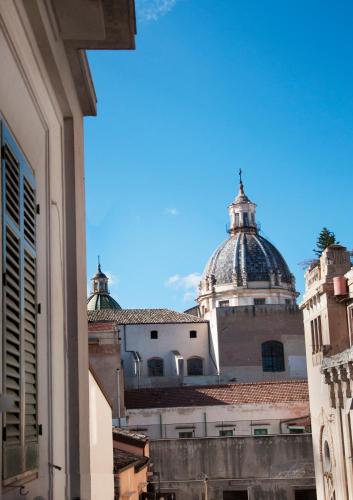 *1*7*4* Via Roma photo 22