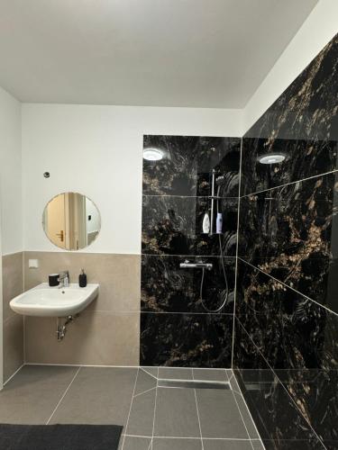 Ένα μπάνιο στο Zeitperlewohnen Beige