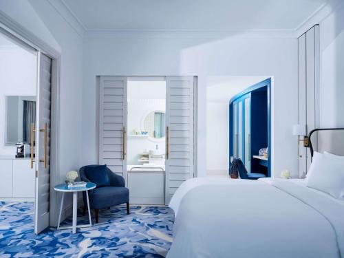 Sofitel Dubai Jumeirah Beach Image