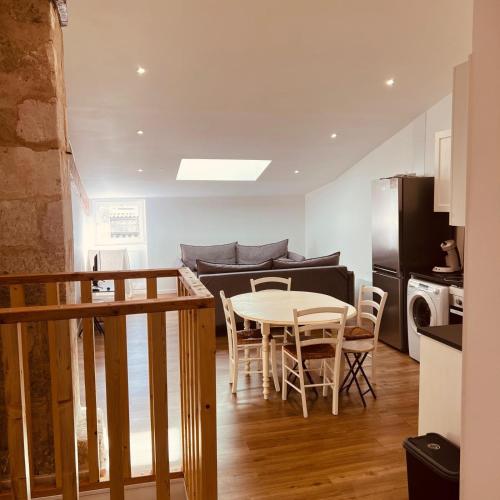 Photo de la galerie de l'établissement Grand appartement 2e étage, à Saujon