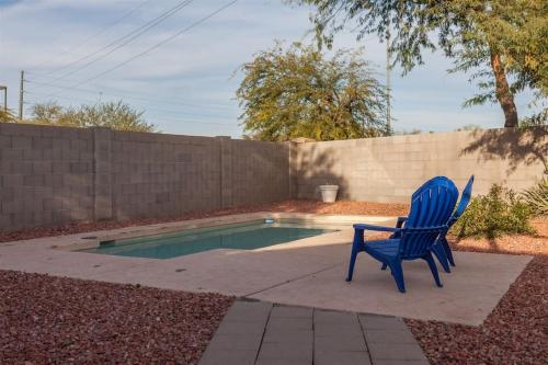 Gallery image of Cozy house near stadium with pool heater, BBQ in Avondale