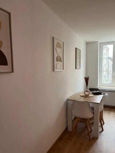Φωτογραφία από το άλμπουμ του Appartement Chill & confort σε Saint-Dizier