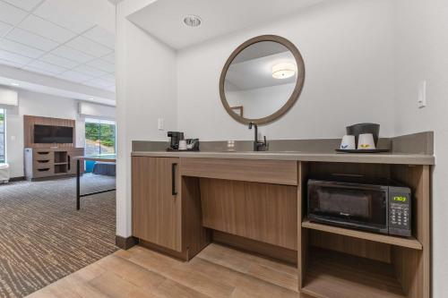 Fotografie z fotogalerie ubytování Hampton Inn & Suites Lake George v destinaci Lake George