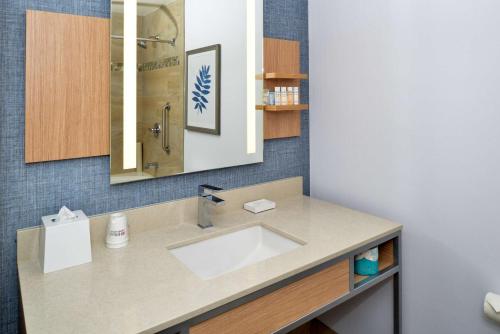 Ванная комната в Hilton Garden Inn Napa