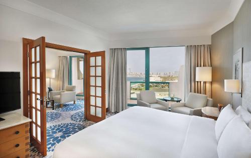 Hilton Dubai Jumeirah Image