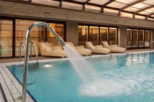 Hilton Madrid Airport photo 61