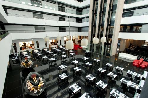 Hilton Madrid Airport photo 64