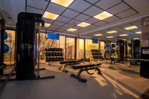 Hilton Madrid Airport photo 65