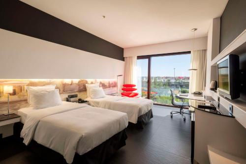 Hilton Madrid Airport photo 78