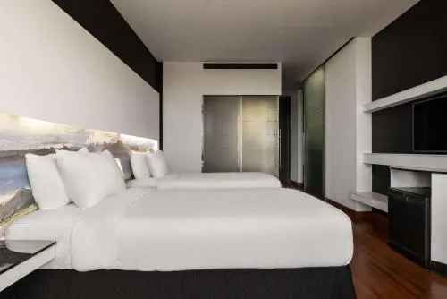 Hilton Madrid Airport photo 29
