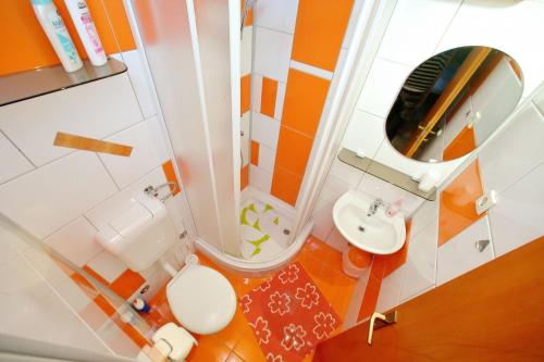 Kúpeľňa v ubytovaní Apartment Julija